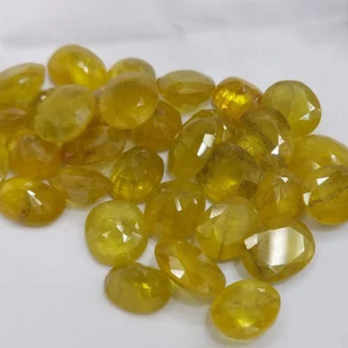 Yellow Sapphire/Pukhraj (Nigerian) - Standard Quality
